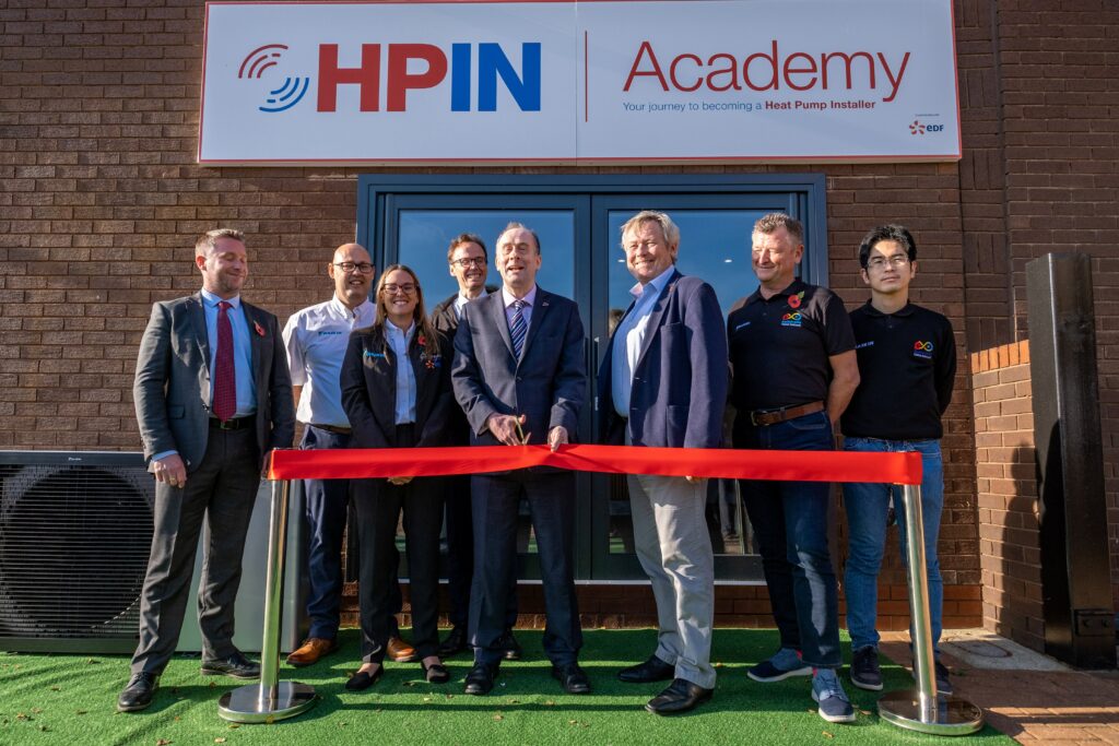 Lord Callanan officially opens the CB Heating Training Academy. Image: EDF Energy.