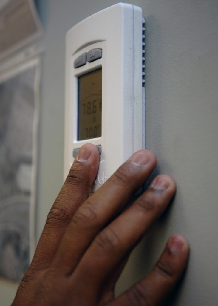 Thermostat. Image: U.S. Air Force photo/Airman 1st Class Katie Gieratz.