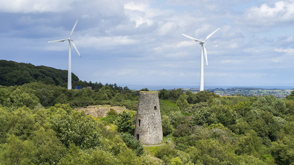 Northern Ireland saved £243 million in 2023 by using wind power. Image: Rossographer.