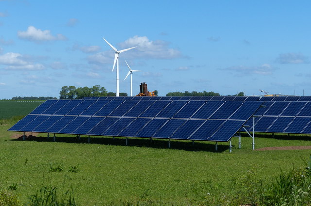 Tech startup receives funds for peer-to-peer online renewable energy trading platfrom