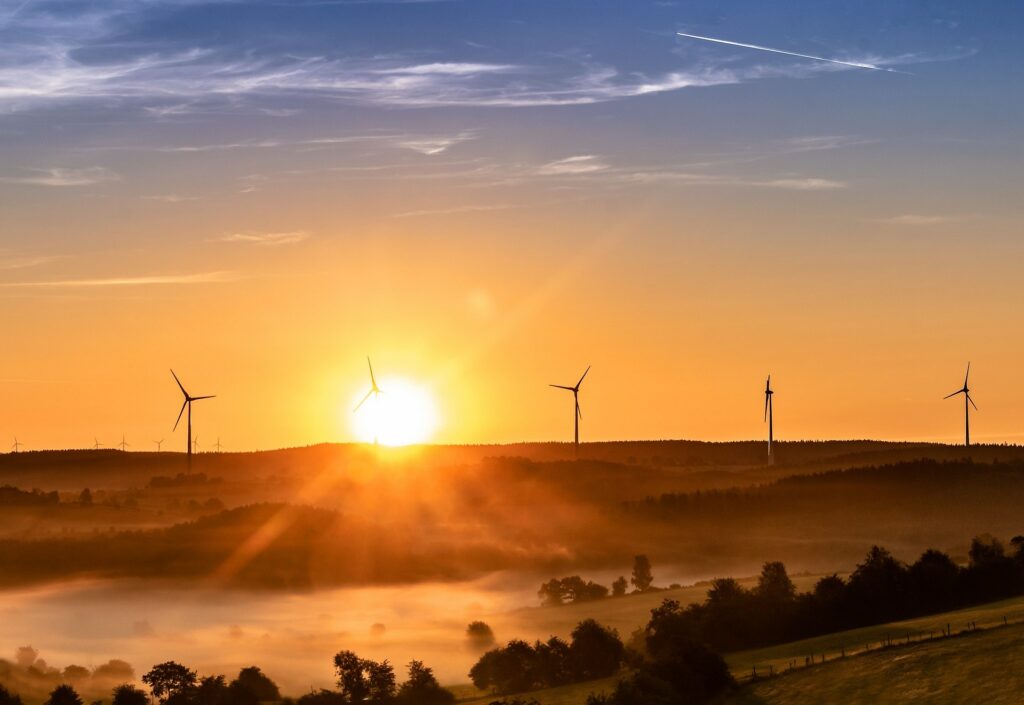 Renewables predicted to be 61% cheaper than gas in 2025 - DESNZ. Image: Myriams Fotosa (Pixabay).