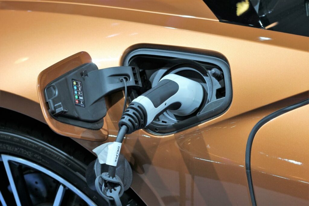 UK EV market entering ‘new phase’, says SMMT. Image: Goran Horvat (Pixabay).