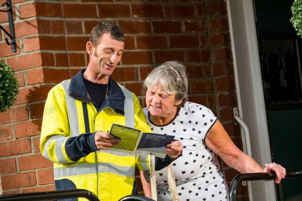 SSEN technician talking to a local resident. Image: SSEN Transmission