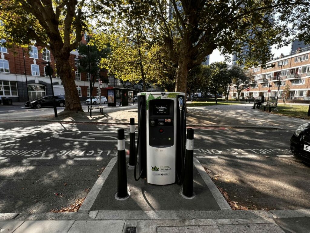 GridBeyond and Monta partner to stabilise GB grid via EV chargers. Image: John Lubbock.