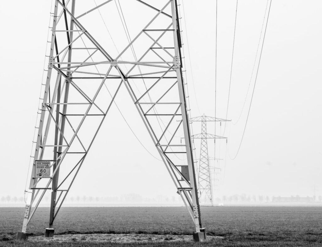 A pylon in black and white