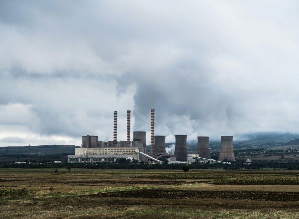 a hydrogen production plant in the distance