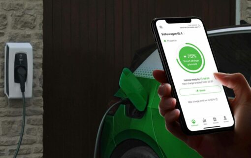 The Indra Smart Pioneer allows drivers to earn back rewards for their smart charging. Image: ev.energy