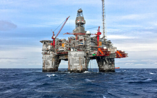 North Sea O&G industry spends £1.6bln on decommissioning in 2022. Image: Jan-Run Smenes Reite (pexels).
