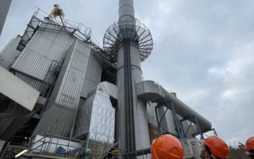 UK Power Networks’ innovation team at Allington Energy From Waste in Kent, which is connected to the UK’s first smart substation.