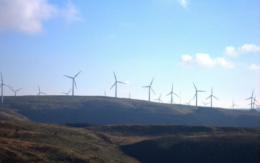 View_of_Cefn_Croes_wind_power_station_from_Bwlch_Helygen_-_geograph.org.uk_-_274876 wikimedia