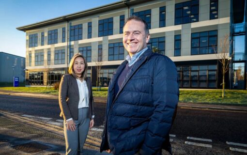 oeg-dyce-office-web_2c4aca562d1423544cbef20657f64cec