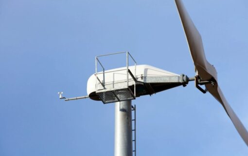 a close up of the blades of a small wind turbine